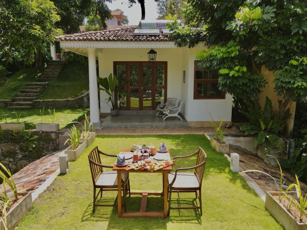 The Jungle Loft Galle Bagian luar foto